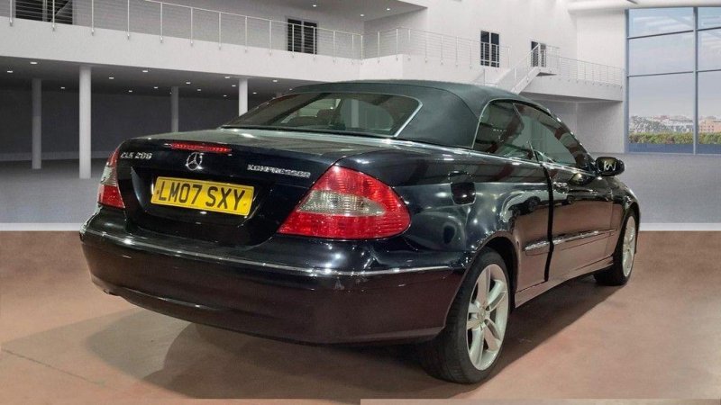 MERCEDES-BENZ CLK