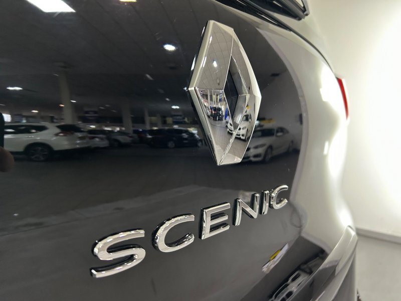 RENAULT GRAND SCENIC