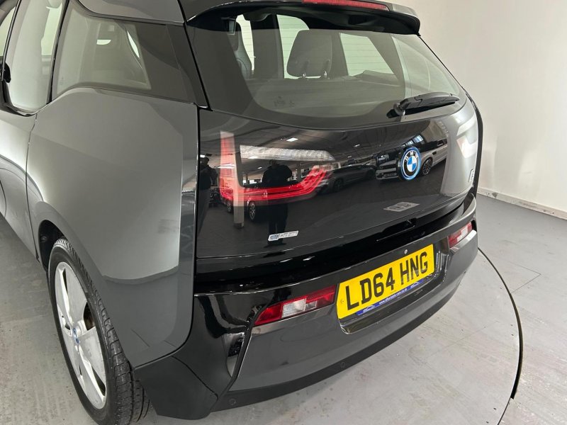BMW I3