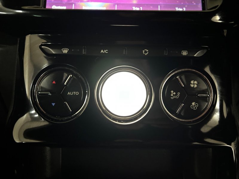 DS AUTOMOBILES DS 3