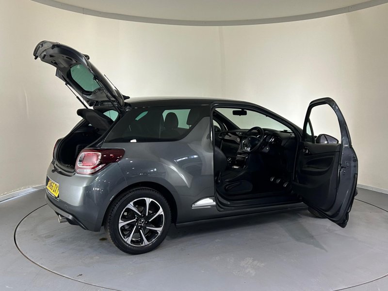 DS AUTOMOBILES DS 3