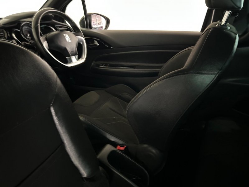 DS AUTOMOBILES DS 3