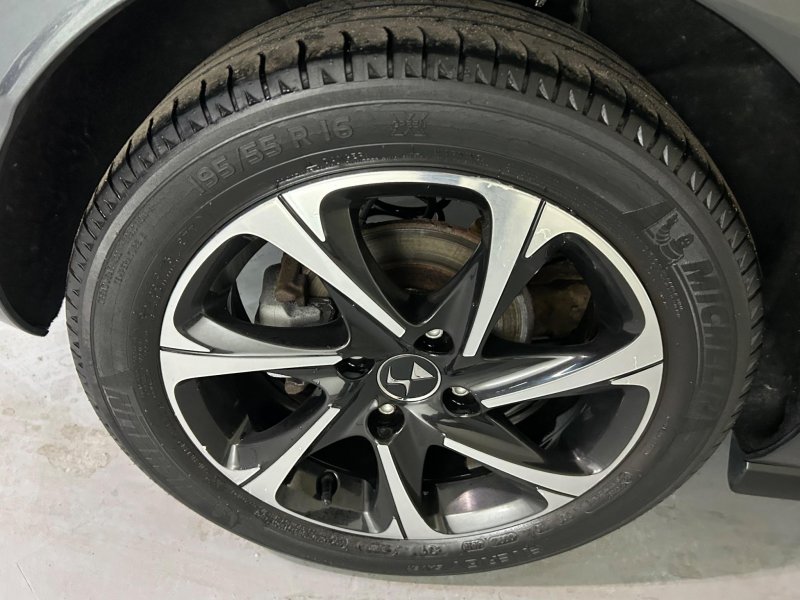 DS AUTOMOBILES DS 3