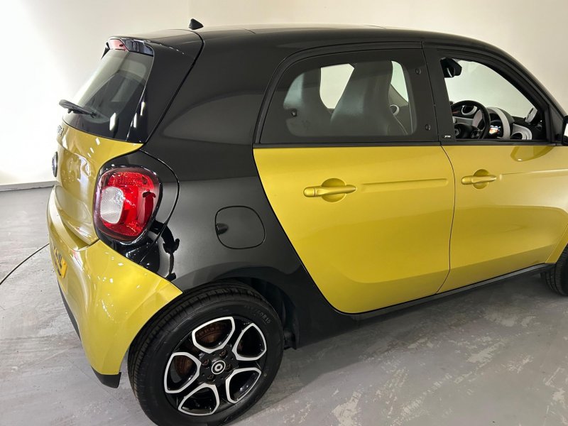 SMART FORFOUR