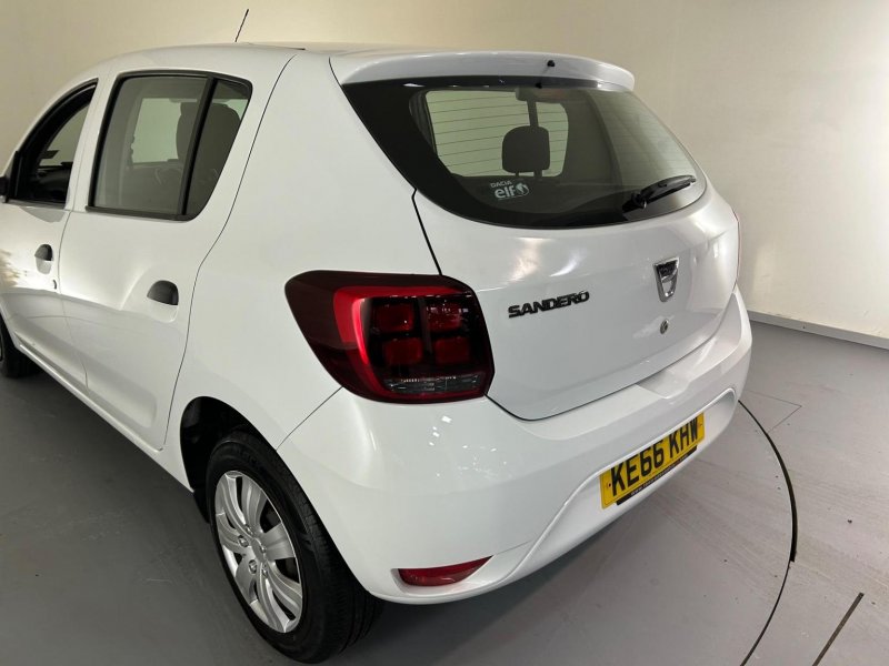 DACIA SANDERO