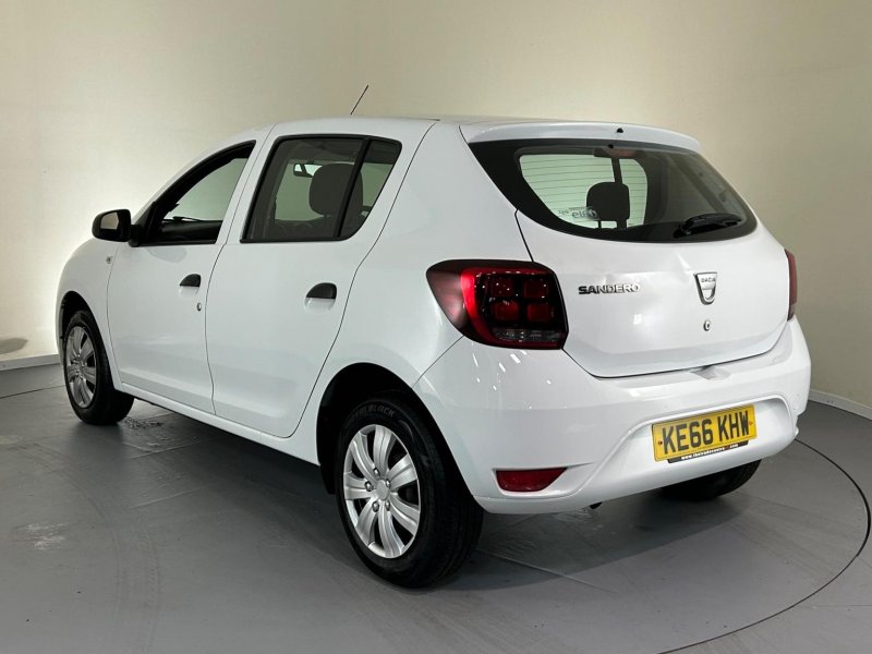 DACIA SANDERO