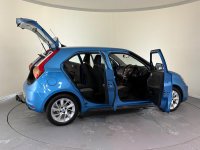 MG MG3