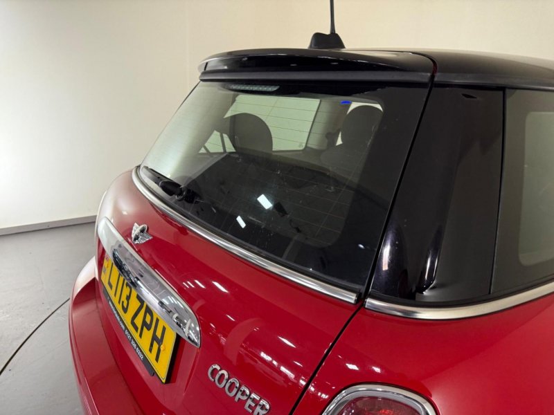 MINI HATCH