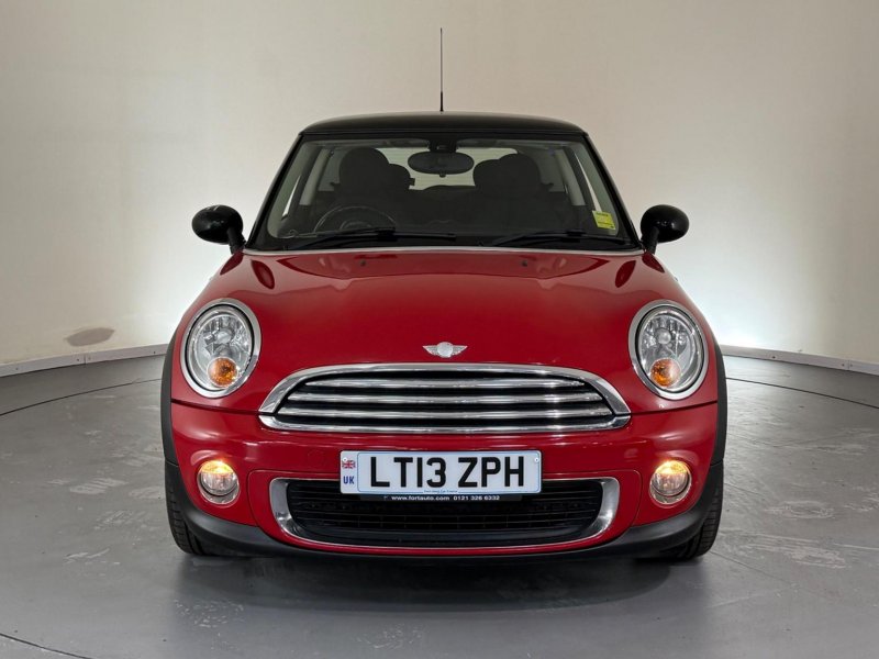 MINI HATCH