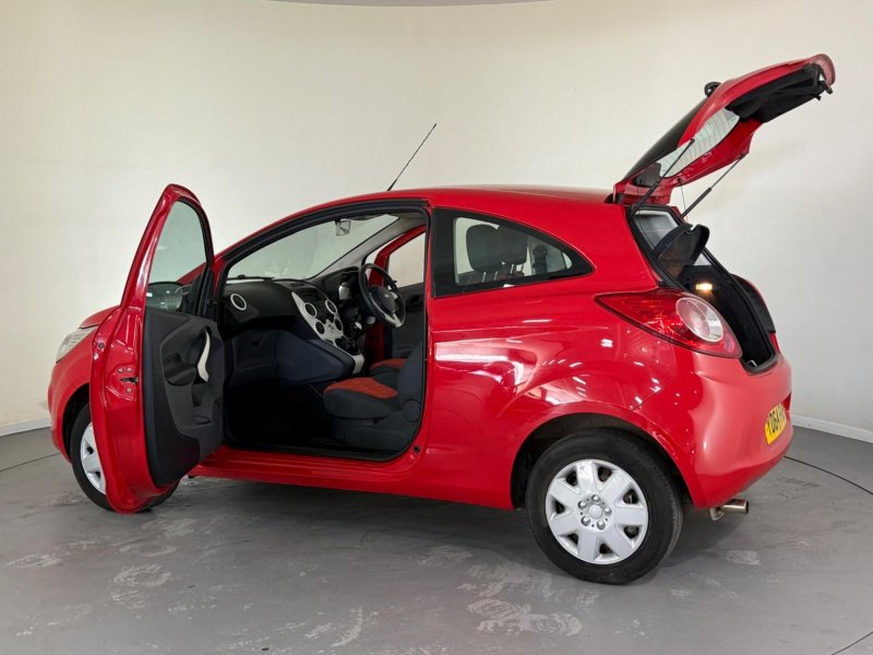 FORD KA