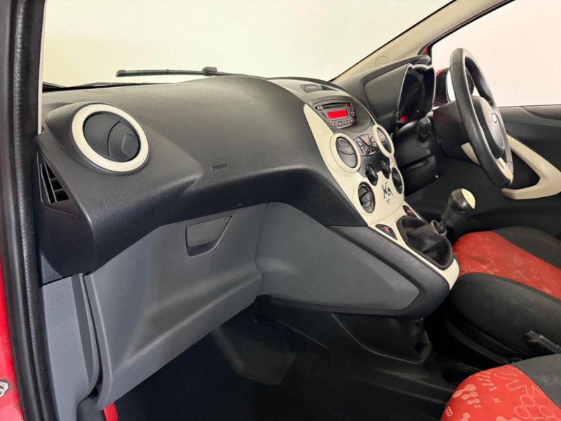 FORD KA
