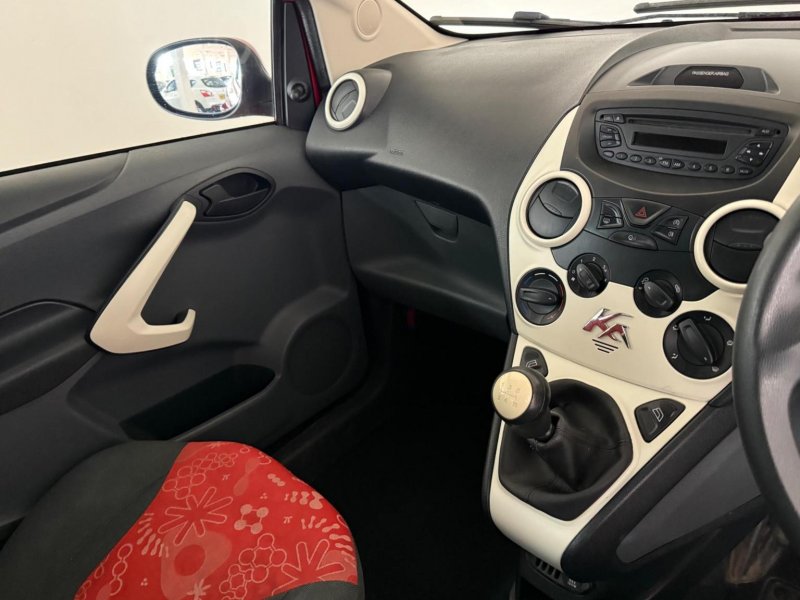 FORD KA