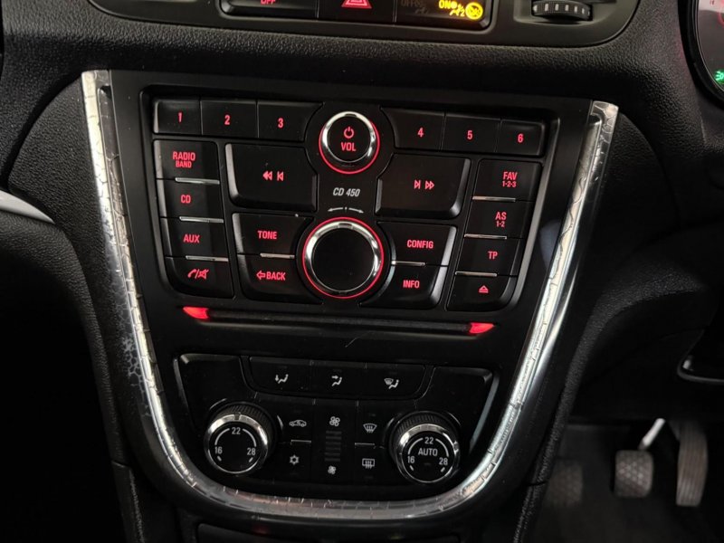 VAUXHALL MOKKA
