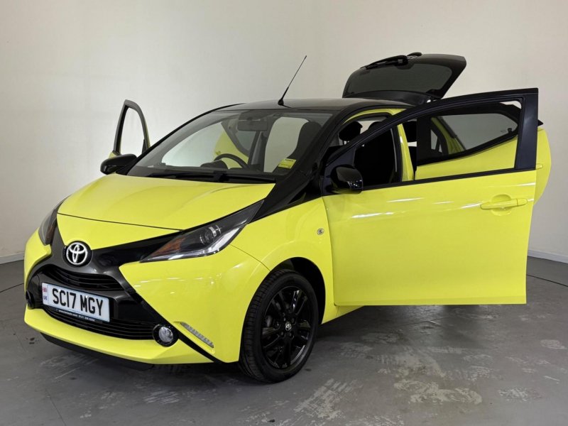 TOYOTA AYGO