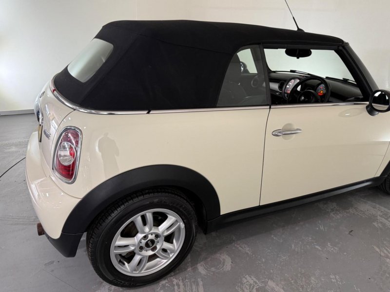 MINI CONVERTIBLE
