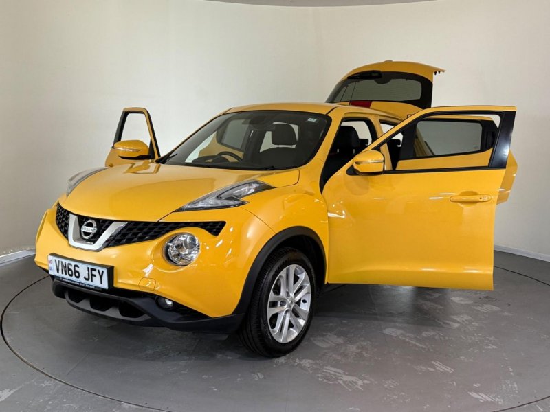 NISSAN JUKE