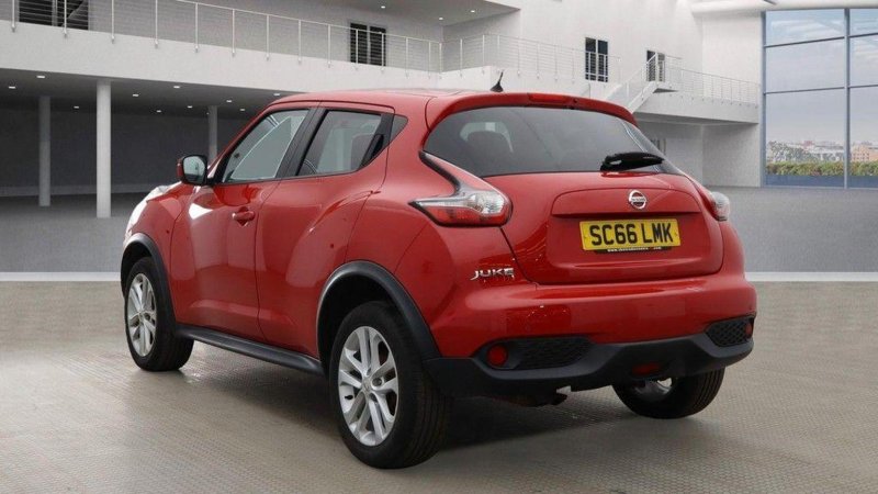 NISSAN JUKE