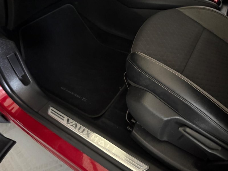 VAUXHALL GRANDLAND X