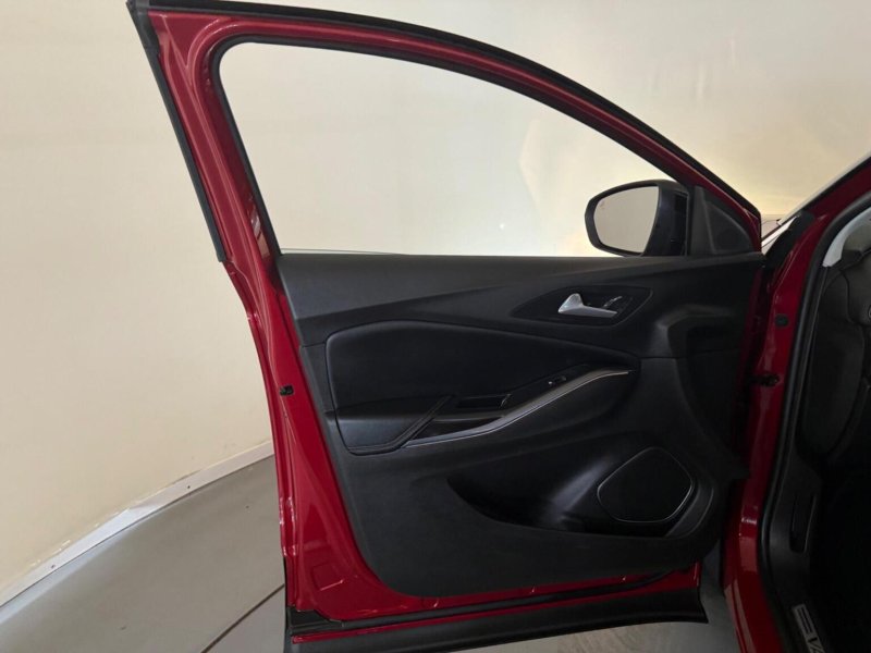 VAUXHALL GRANDLAND X