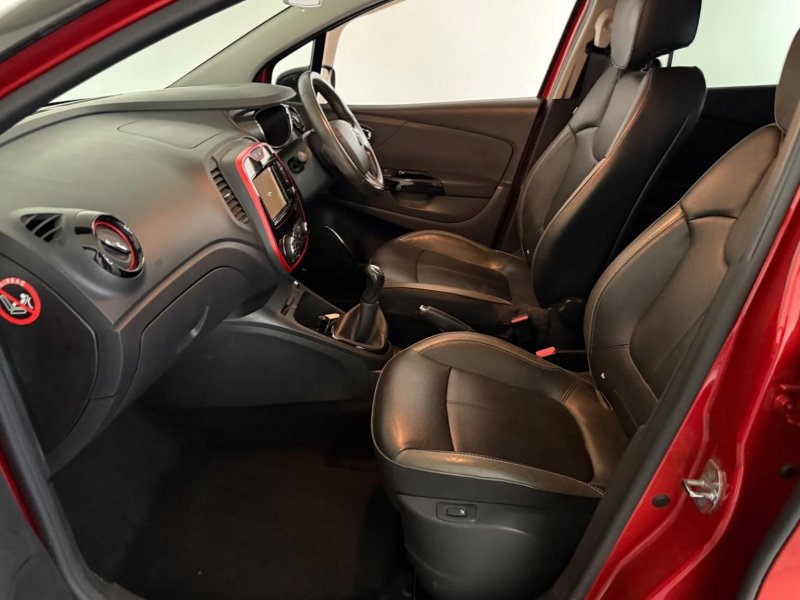 RENAULT CAPTUR