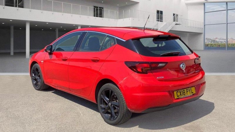 VAUXHALL ASTRA